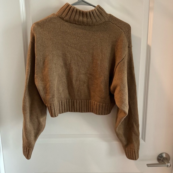 Aritzia Wilfred free Brown Heinen Sweater - Picture 3 of 4